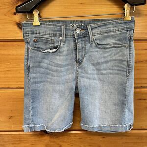 Women’s Denizen from Levi’s Low-Rise Boy Shorts Size 5-w27
